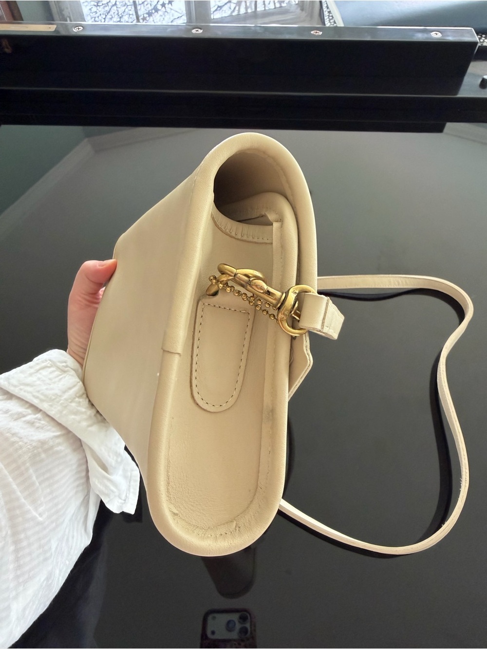 Auth Vtg COACH Sterling Glovetanned Leather Shoulder Bag - Bone - Made in USA - Picture 6 of 14